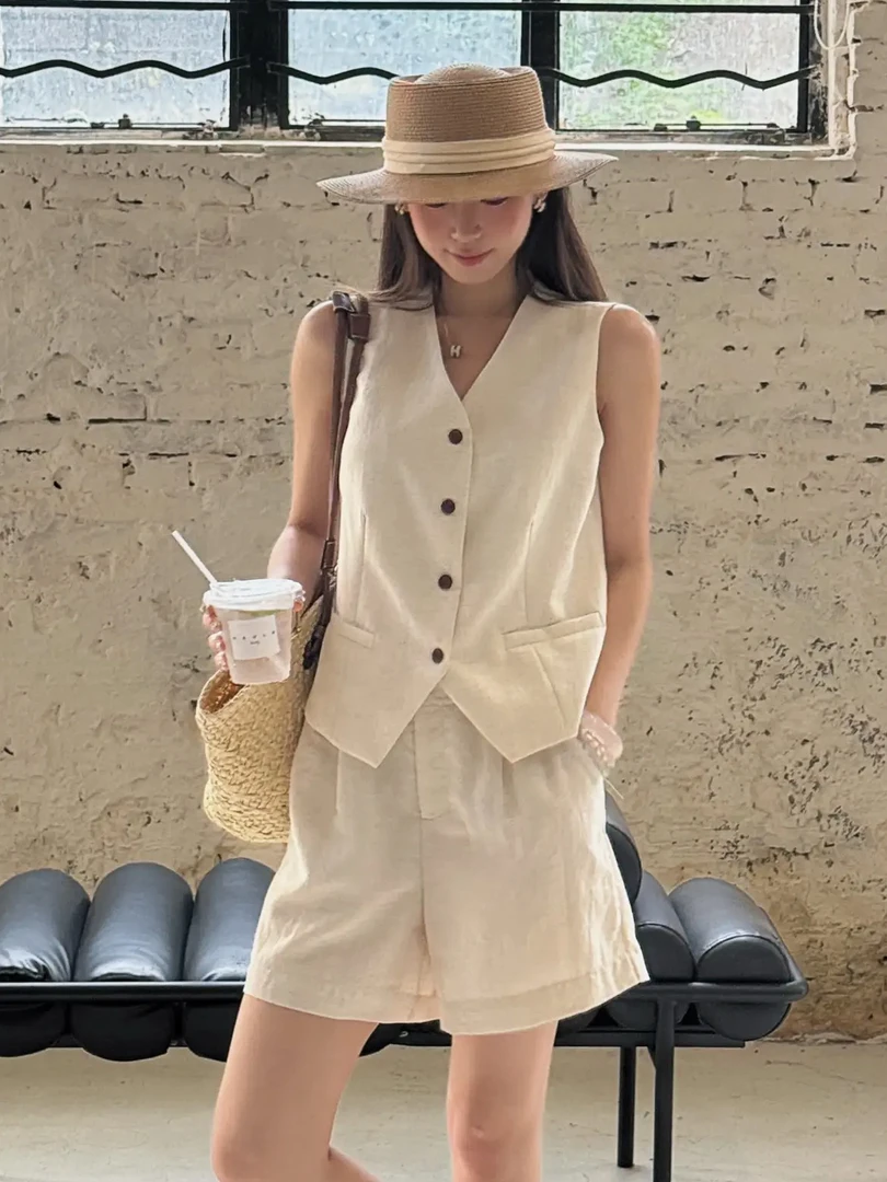 时尚老钱风马甲套装女2025新款夏季穿搭一套亚麻马甲短裤两件套