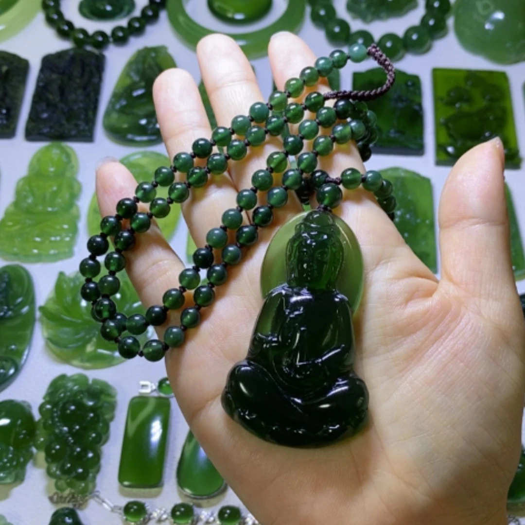 【闪购商品】未镶嵌蛇纹石玉颈饰鸿***?