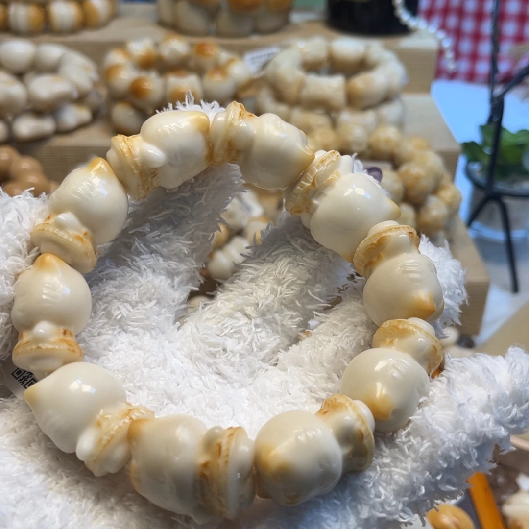 吊坠菩提根/象牙果1.3.73微瑕仙女猫