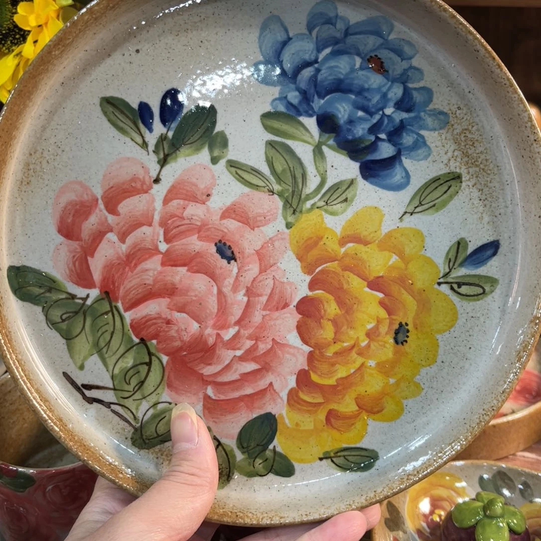 壶红红火火红红火火的样子