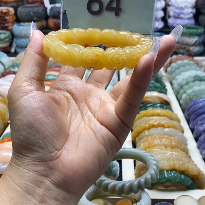 未镶嵌手镯石英岩玉