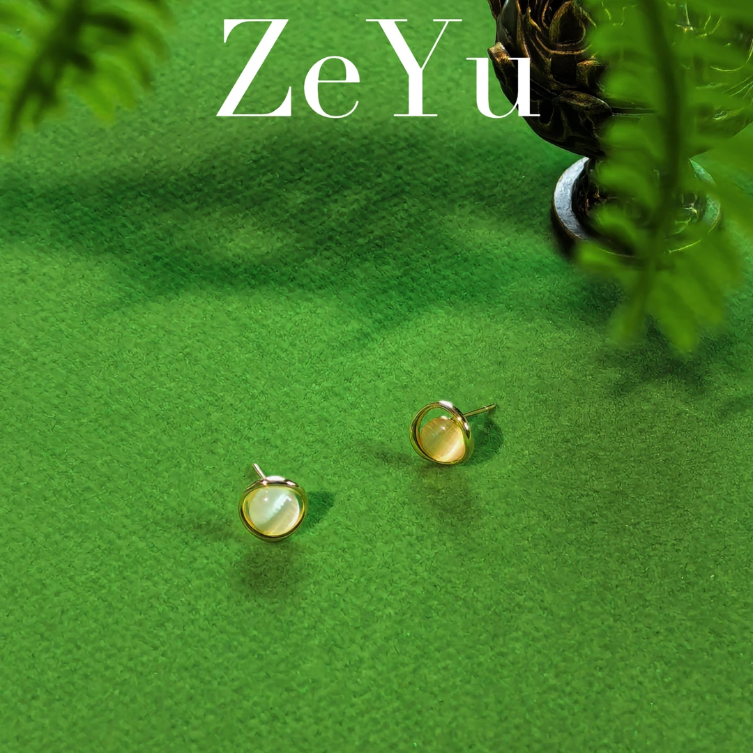 铜合金耳饰 芒序·圆形白色猫猫石耳钉养耳针法式气质小众ins简约