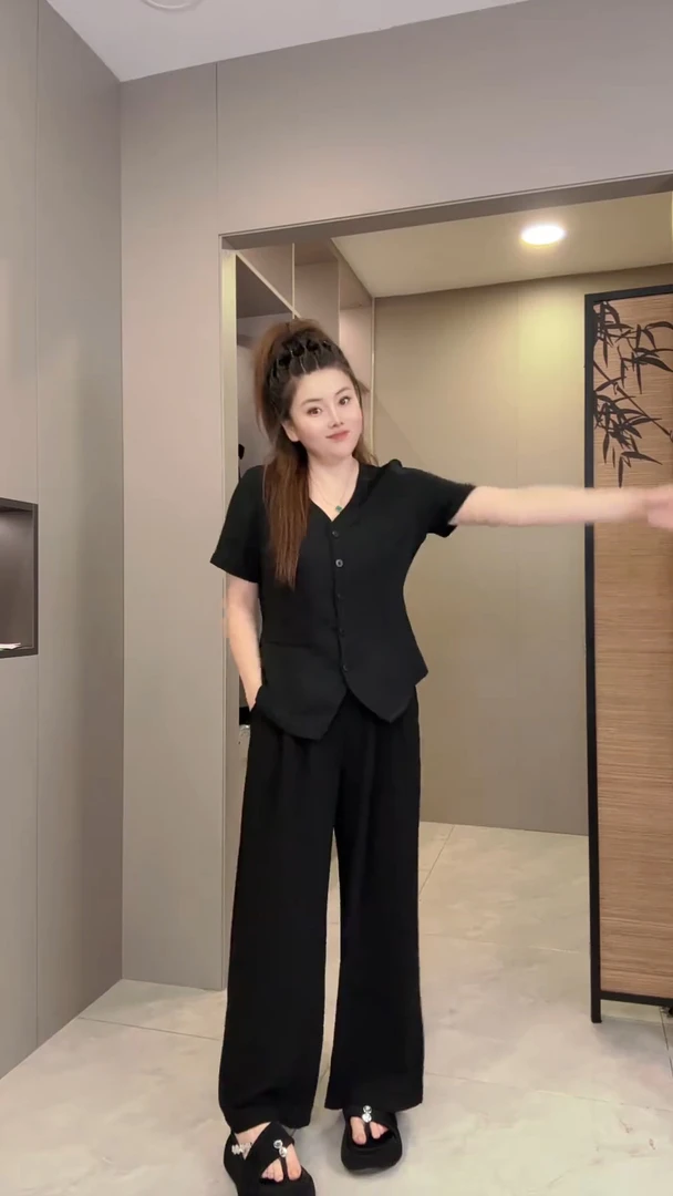 2025夏季新款时尚休闲森系夏新25299短袖阔腿裤套装老钱风