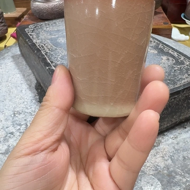 主人杯一个，瓷。。。