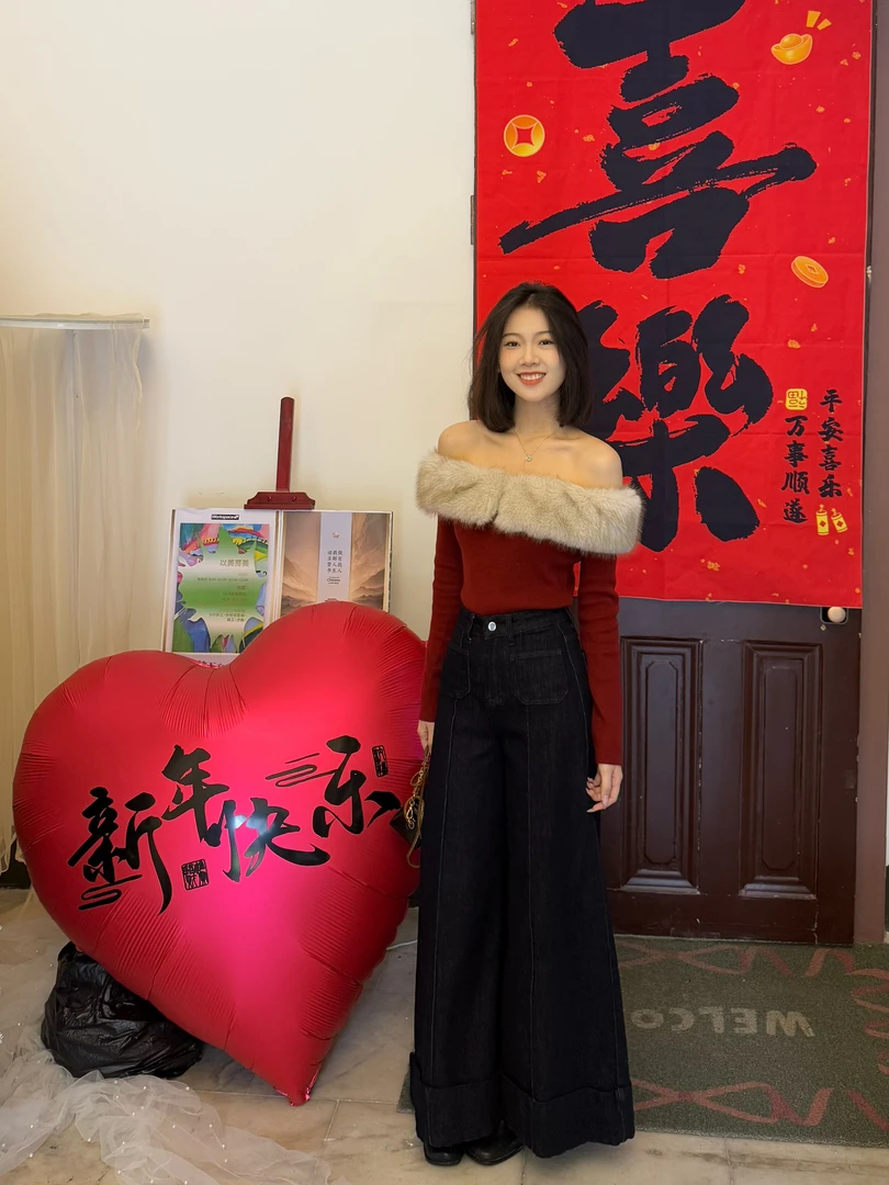 福桃【金典重塑】秋冬高腰显腿长百搭牛仔阔腿裤