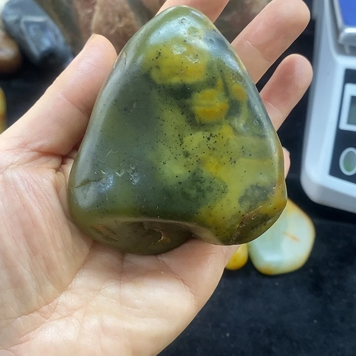 未镶嵌和田玉（糖玉）挂件