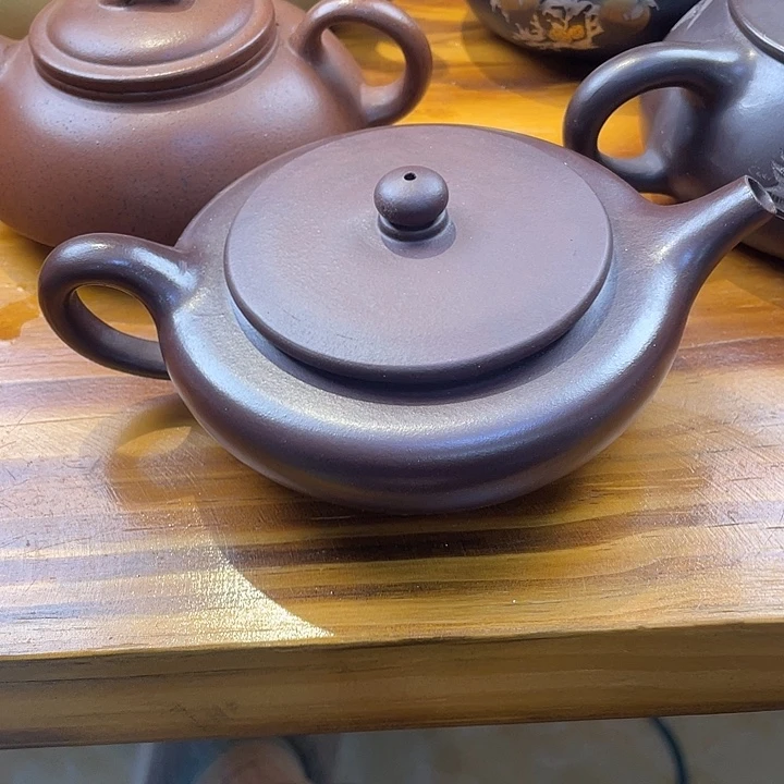 紫砂茶壶处理一把