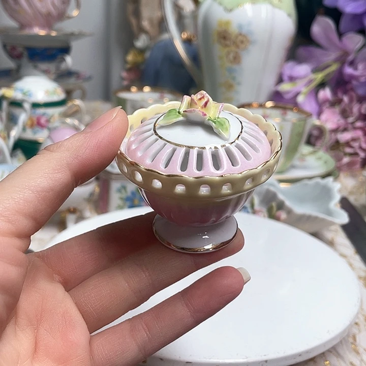 瓷片摆件，摆件，摆件，摆件。。摆件。