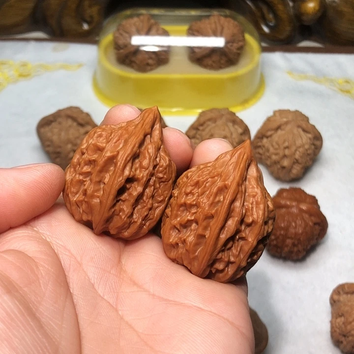 文玩核桃31瓷瓶鸭嘴