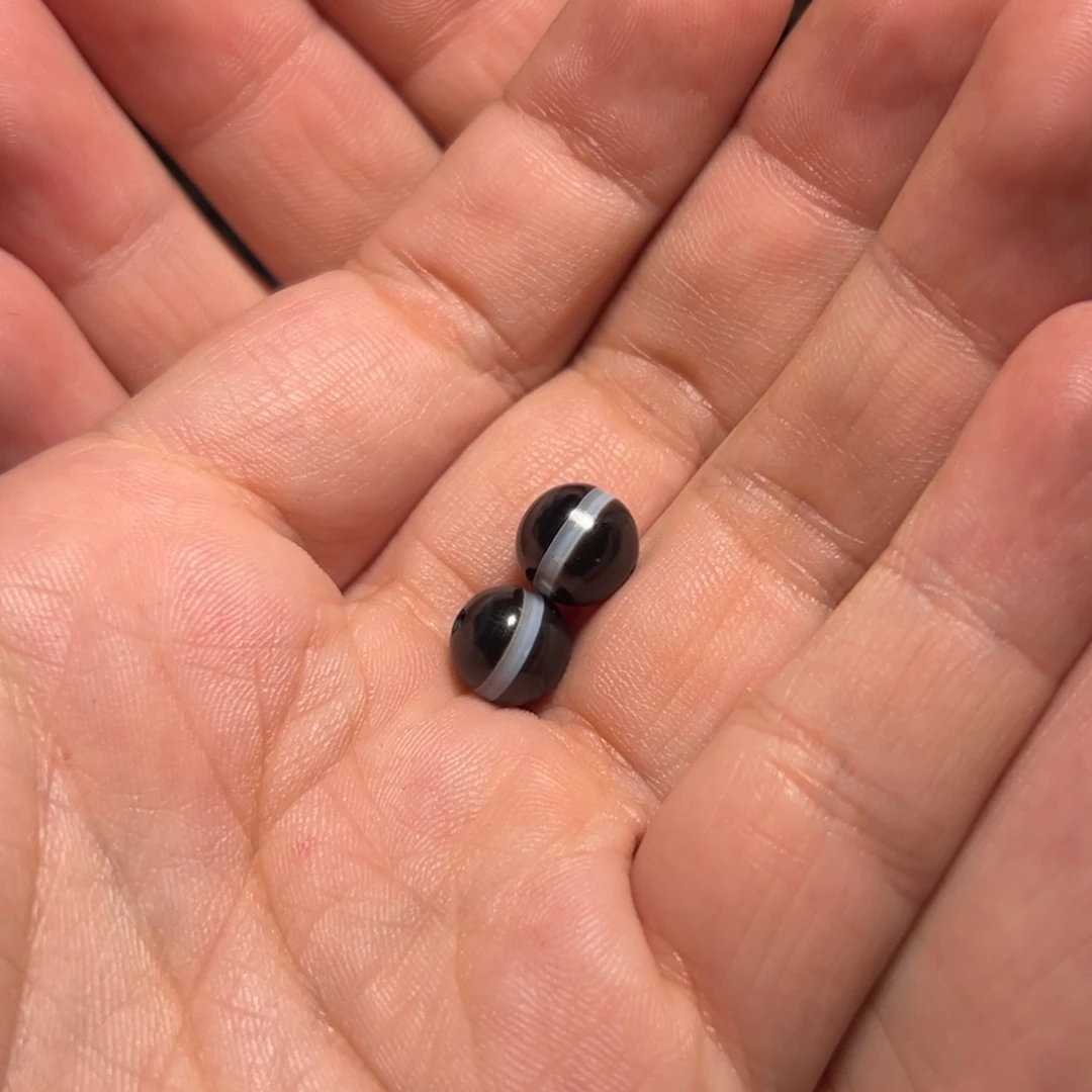 幸***儿玛瑙/玉髓未镶嵌珠宝奇石