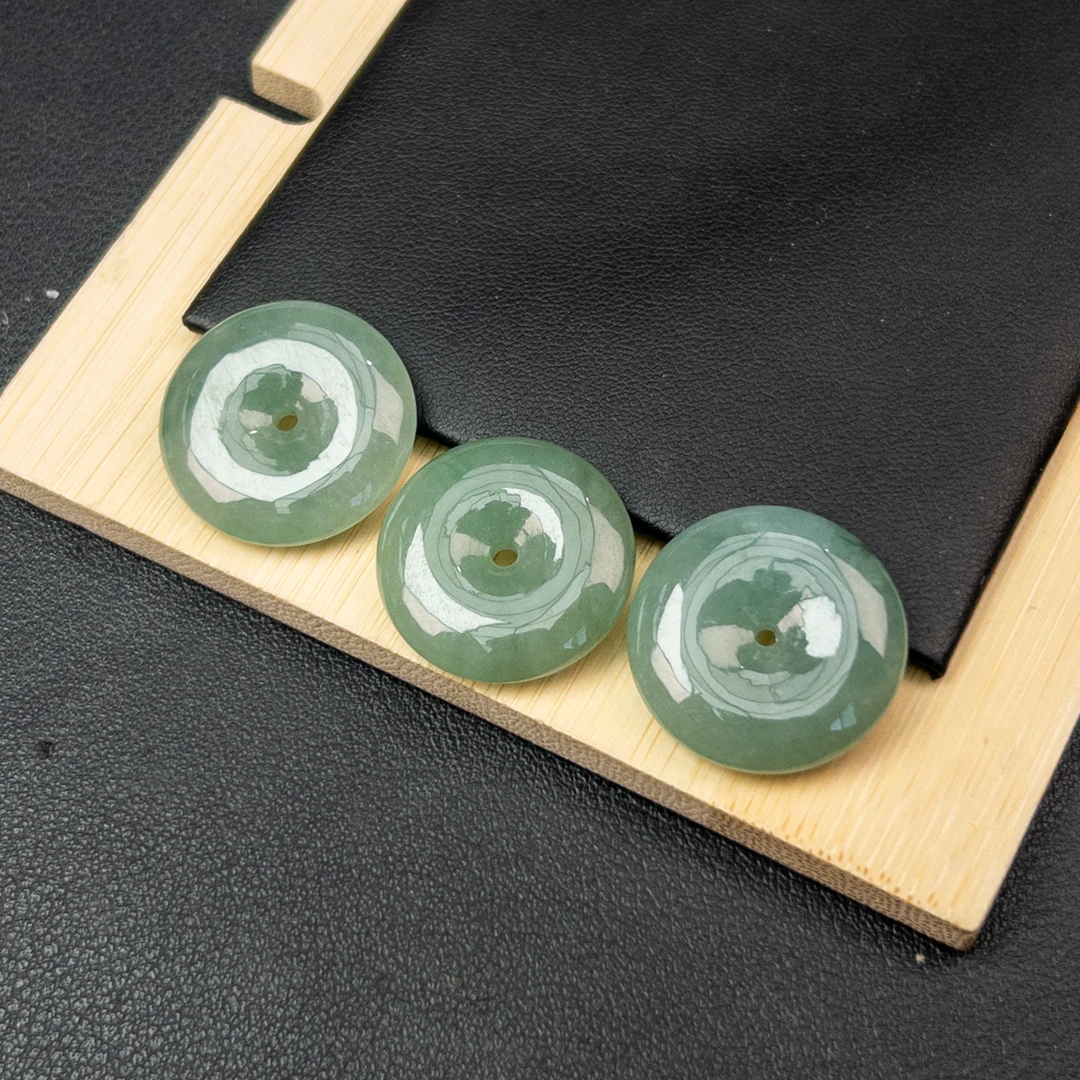 【刀客砍价王】天然A货翡翠平安扣吊坠多样性发一件编绳发&572719