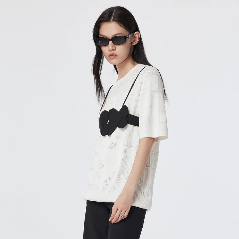 H.GENTEEL荷高2023年新款夏装女镂空撞色心形针织衫GCD26650630