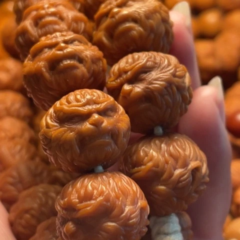 手串猴头核桃?****࿐舞台