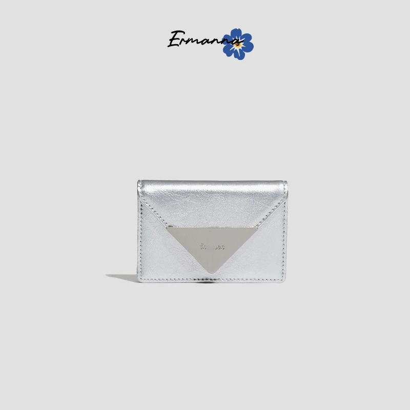 【自营订单】经典褶皱三角卡包