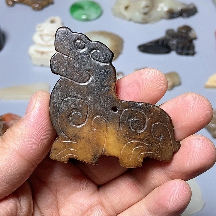 和田玉未镶嵌颈饰24