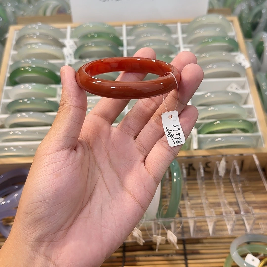 玛瑙/玉髓未镶嵌手镯圈口59.4