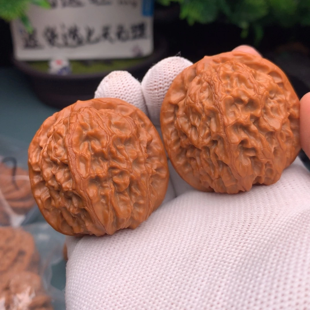 E***琪吊坠文玩核桃金麒麟455