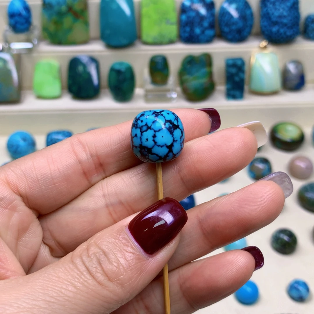 绿松石未镶嵌三彩随行