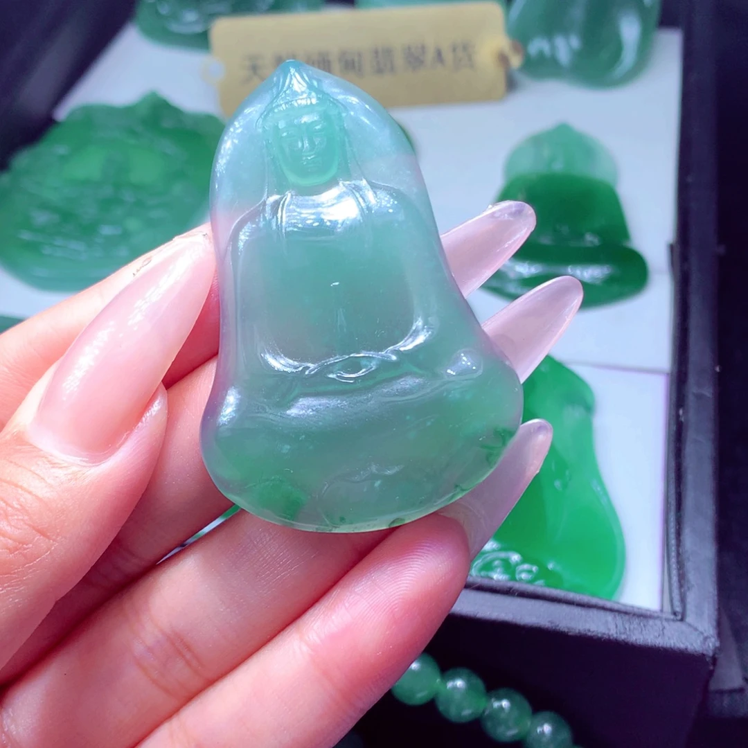 小***c定制翡翠未镶嵌天然缅甸翡翠A货毛货挂件