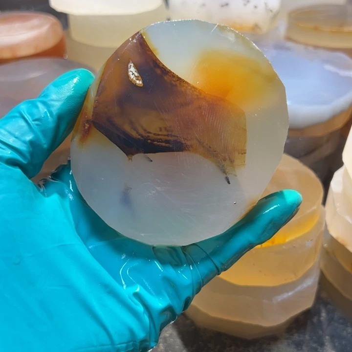 静****定制玛瑙定制玛瑙手镯