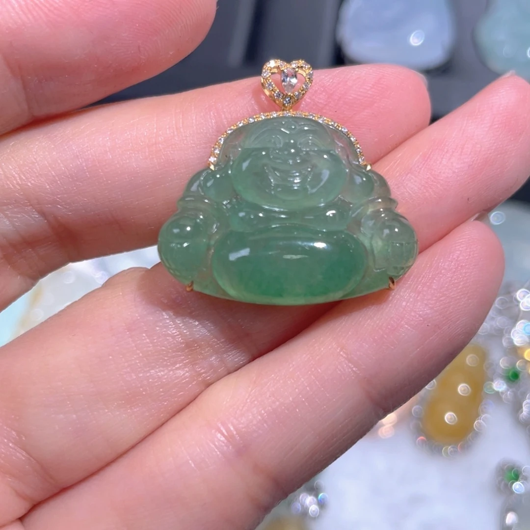 颈饰18K金镶嵌翡翠翡翠