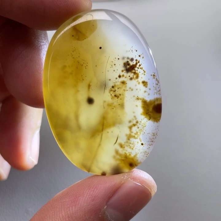 玛瑙/玉髓颈饰未镶嵌牧*