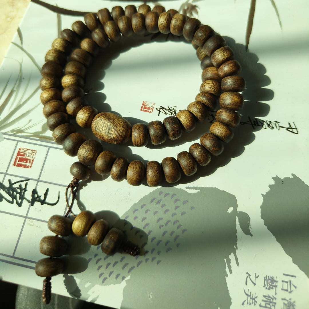 海南乌身圆叶沉香算盘珠双圈22g多样性发货