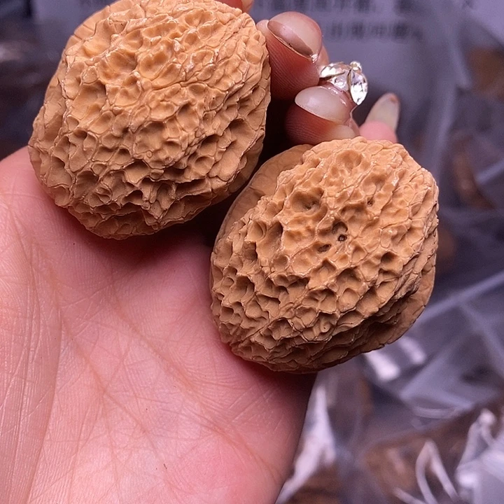 核桃云南野生铁核桃79号39mm