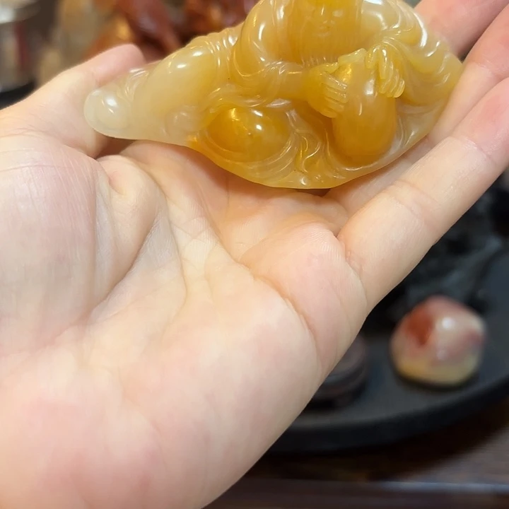 老挝石高枕无忧摆件