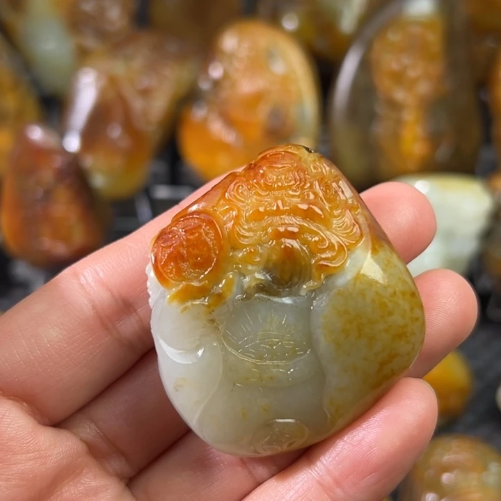 用***2和田玉未镶嵌挂件