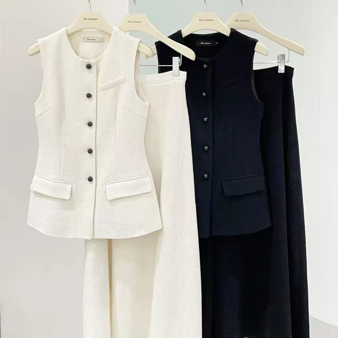 秋季爆款小香风圆领无袖单排扣西装搭配A字半身裙套装