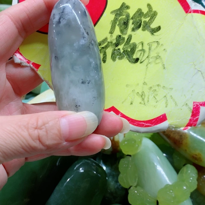 蛇纹石玉未镶嵌手把件