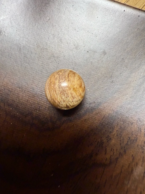 88802猛犸牙圆珠单珠配饰瑕疵