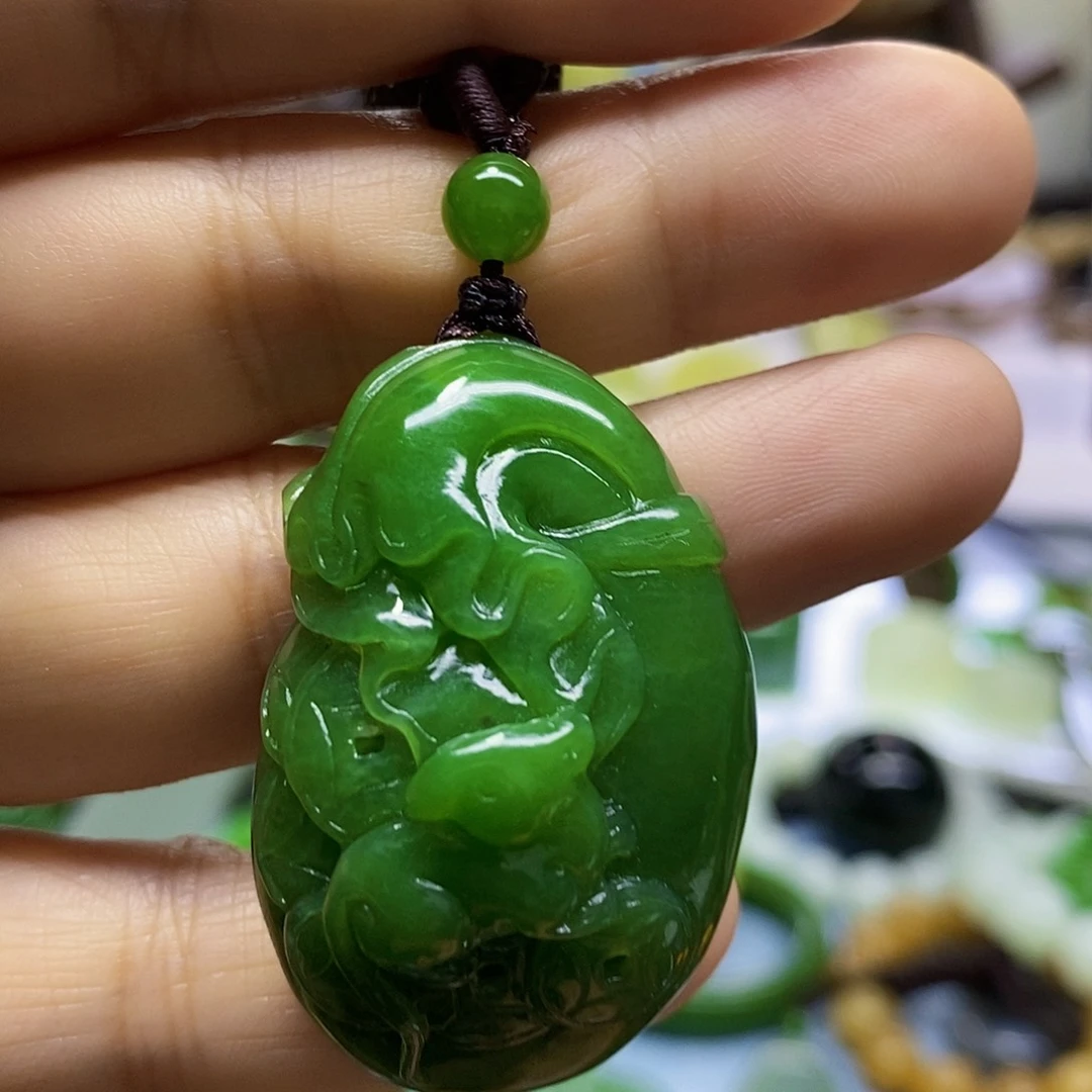 未镶嵌和田玉挂件