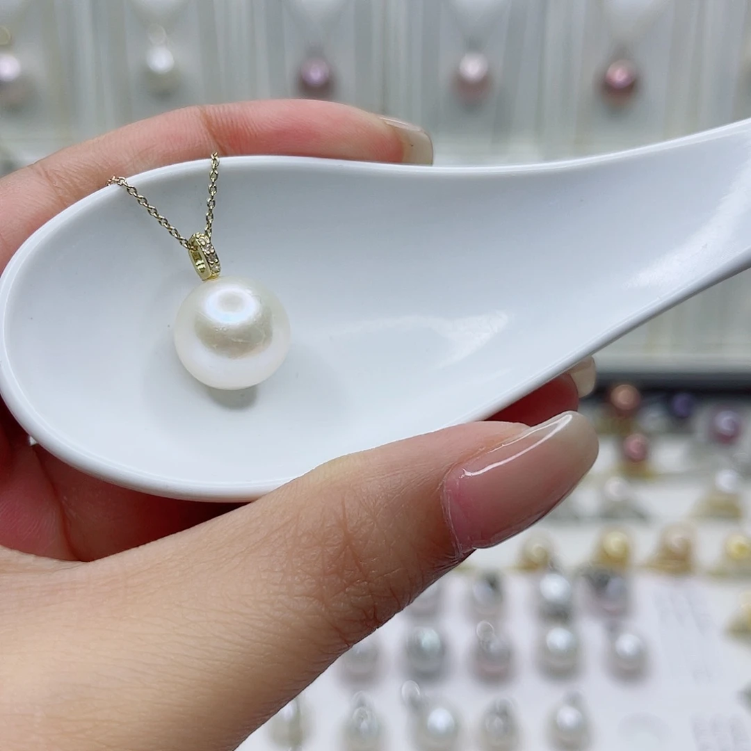 淡水珍珠未镶嵌吊坠(赠链)