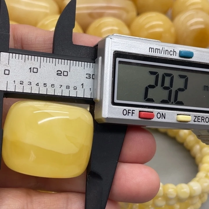 琥珀未镶嵌裸石蜜蜡