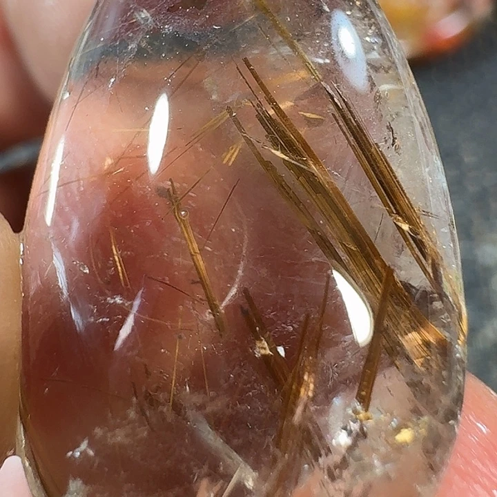 巍***子吊坠(不含链)未镶嵌水晶