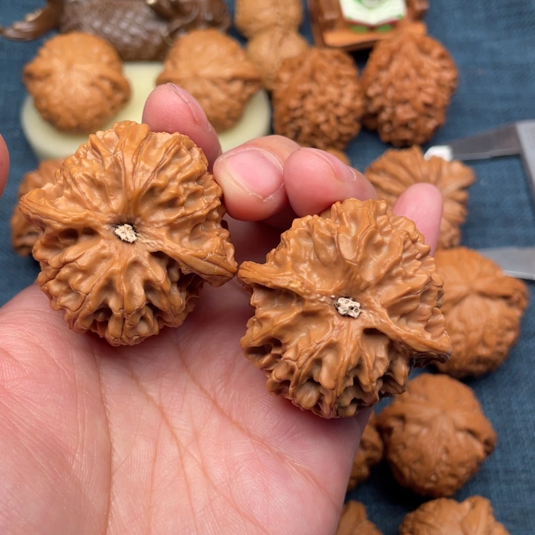 成***历把件文玩核桃43苹果