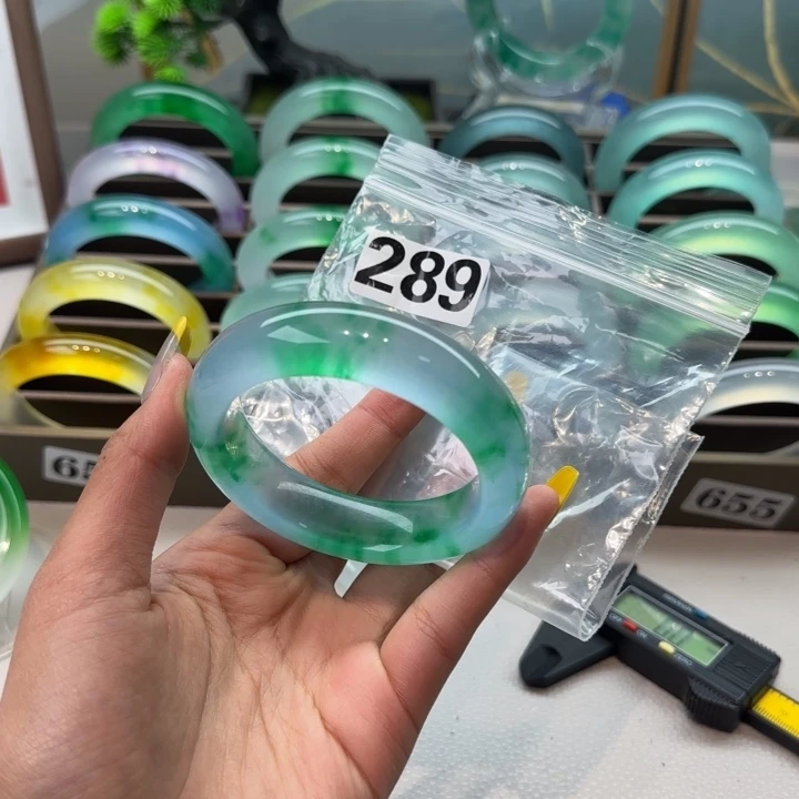 玉禾**.时尚飘花手镯289