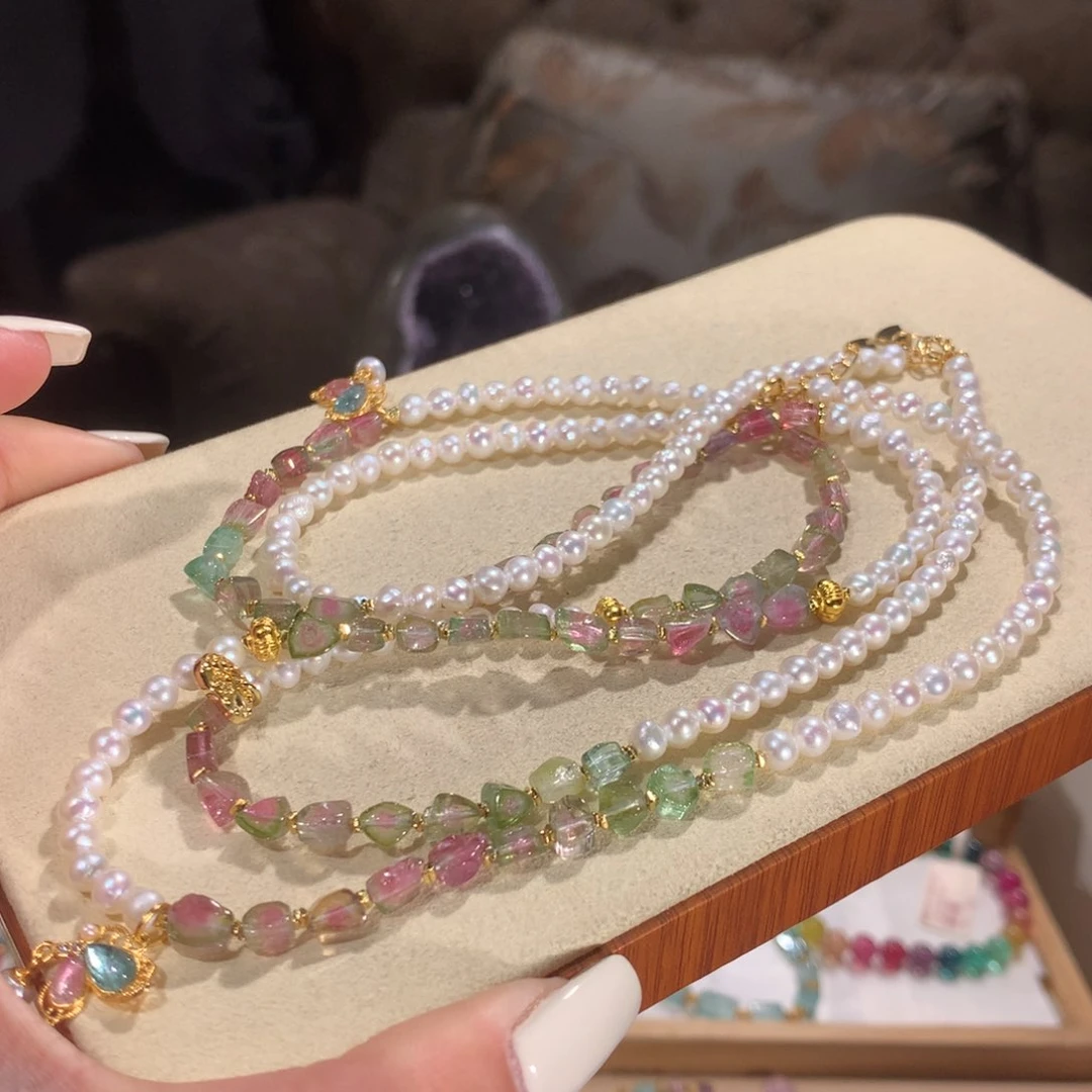 碧玺多样性发一件未镶嵌