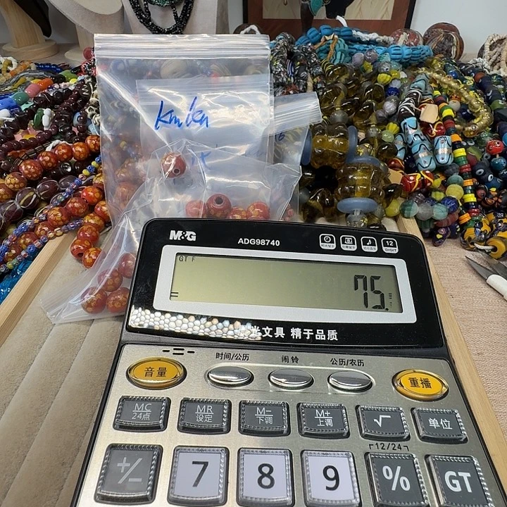 颈饰玻璃Kuku 专拍75