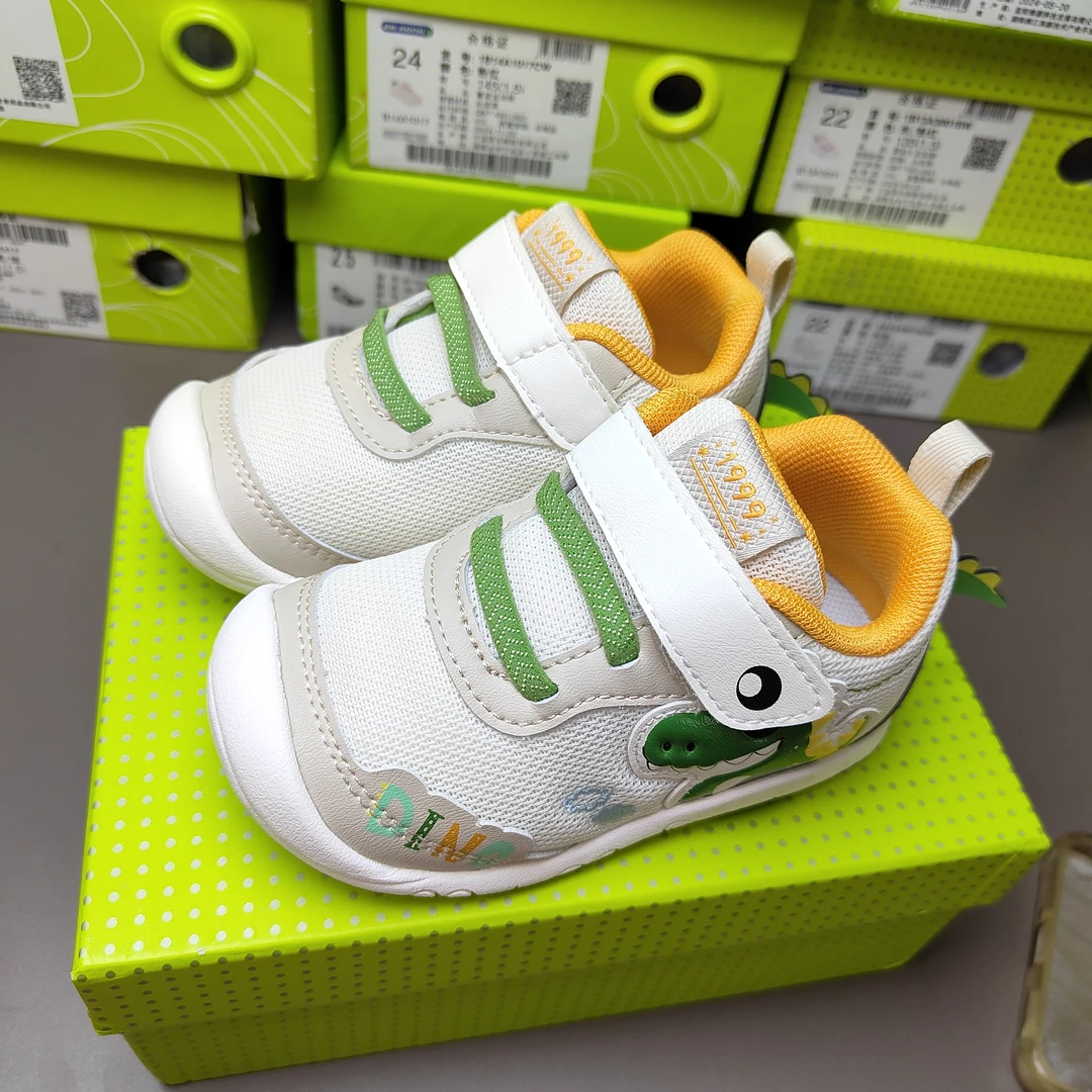 运动风英伦风春秋季软底透气防滑二段学步鞋男女童机能鞋