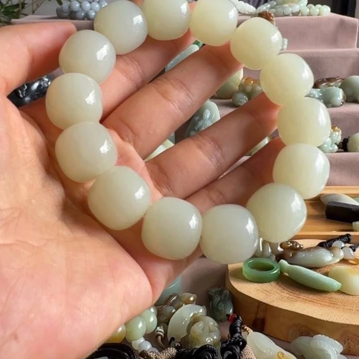 手链未镶嵌和田玉（糖玉）