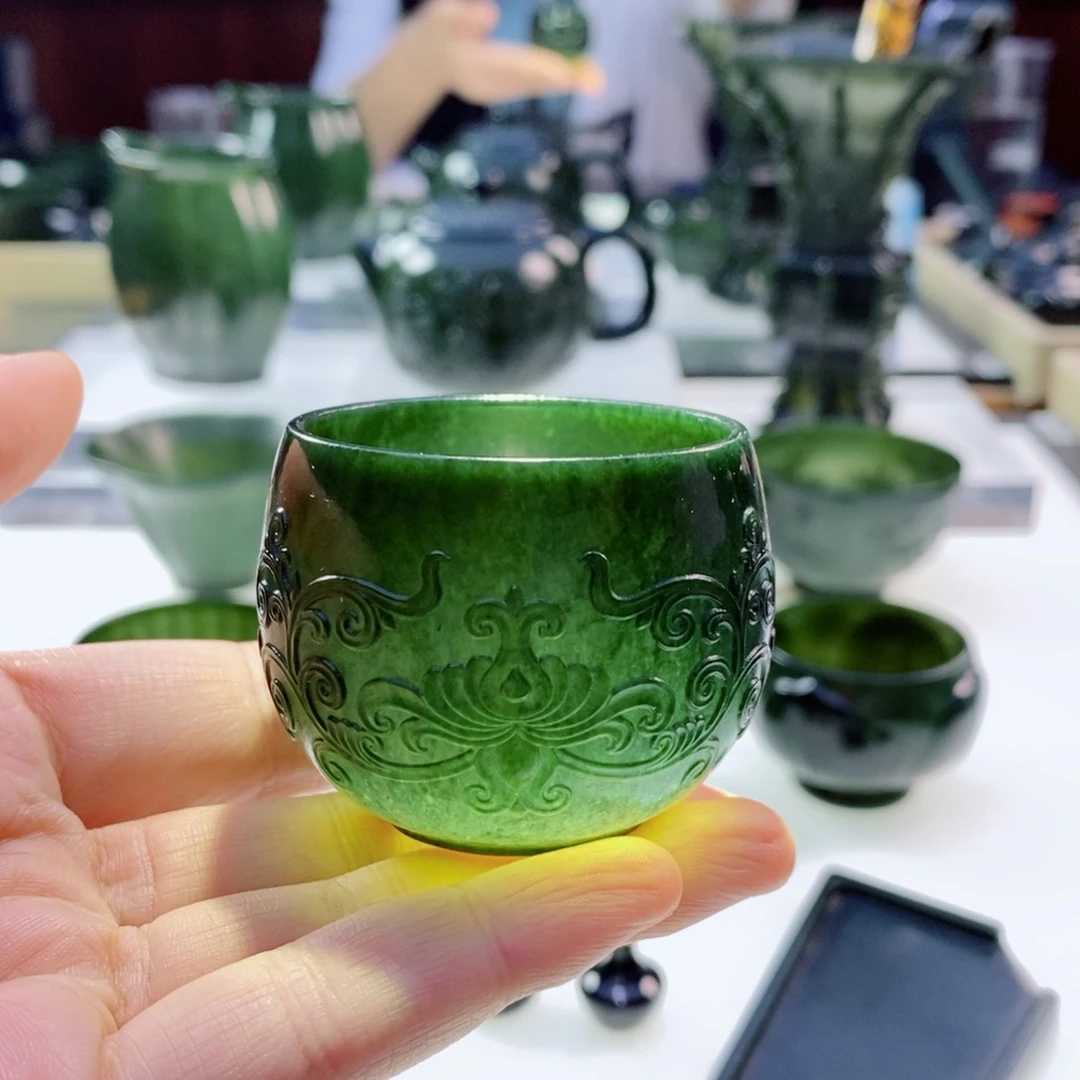 和田玉（青玉）未镶嵌摆件微瑕