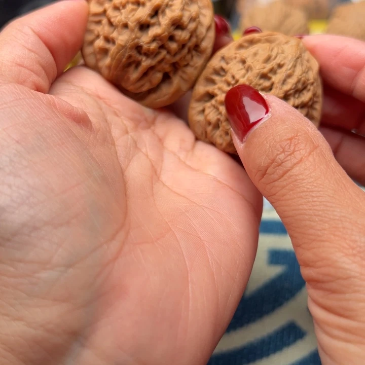 吊坠桃核文玩金公子