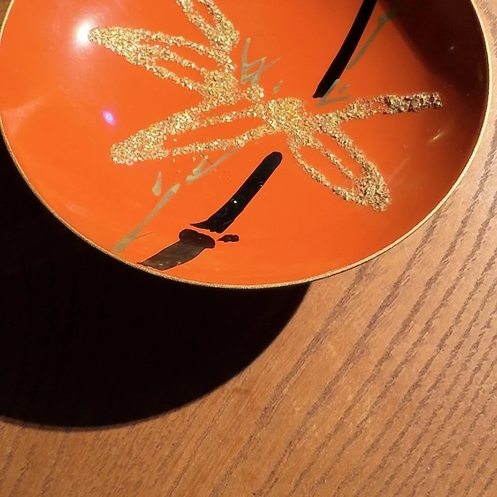 漆器高脚小小碟子