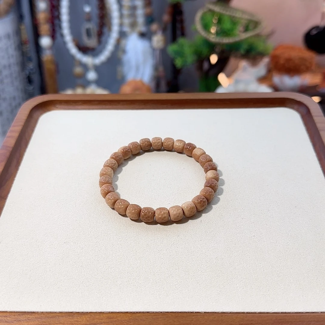 菩提根/象牙果吊坠白玉菩提锤纹