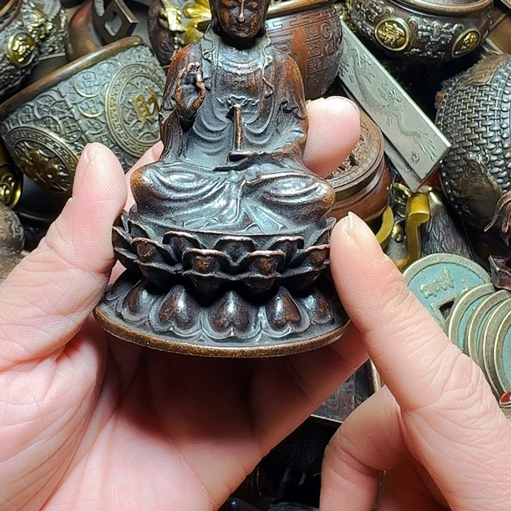 铜器摆件收收藏藏