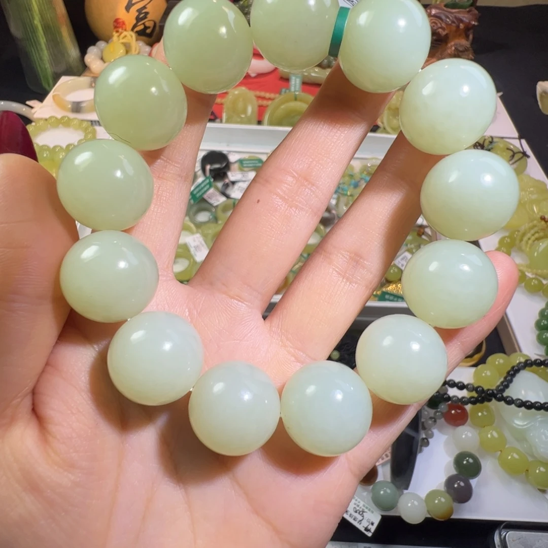 和田玉未镶嵌笔搁