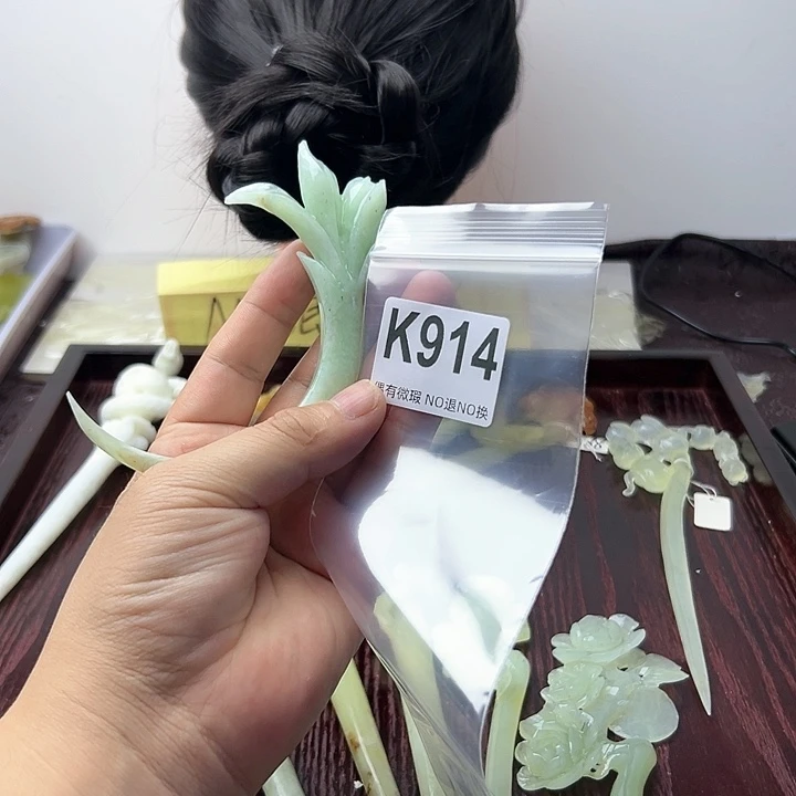 蛇纹石玉发饰合金随**安